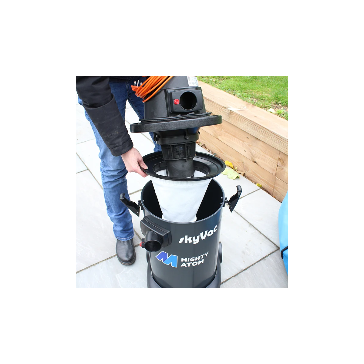 SkyVac® Mighty Atom / Verriegelungsabschnitt